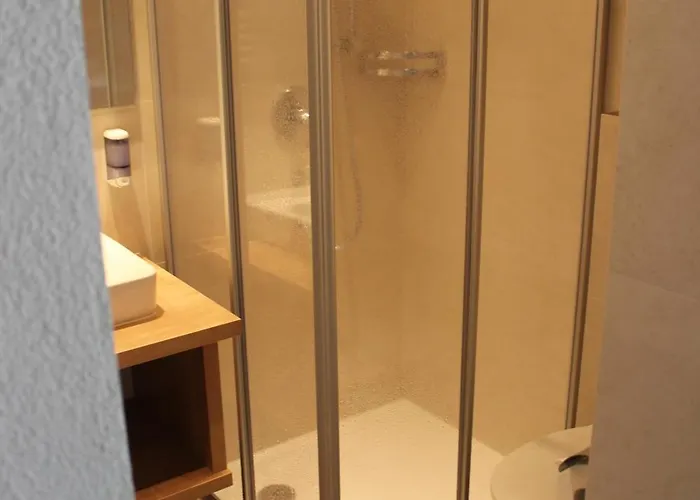 Haus Alpina & Schoepf 3* Λάνγκενφελντ