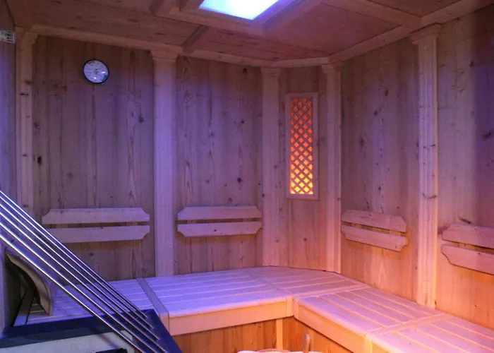 Haus Alpina & Schoepf Bed and Breakfast Λάνγκενφελντ